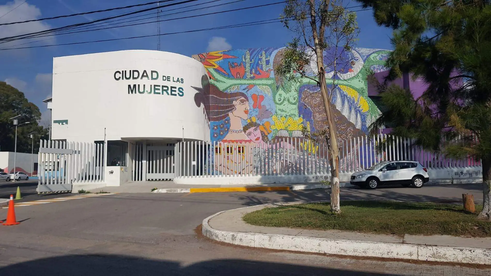 CIUDAD MUJERES